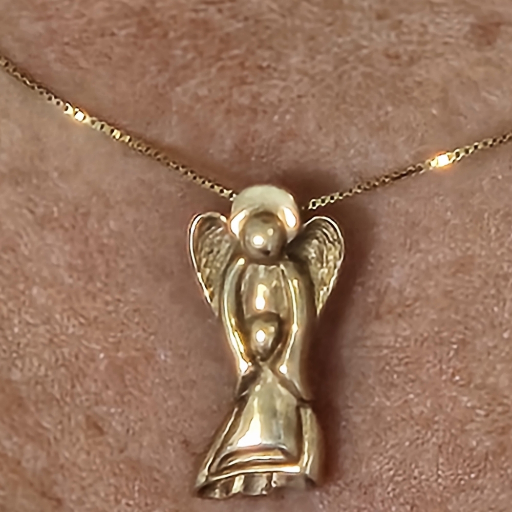 Elegant 14k Solid Yellow Gold Angel Pendant
